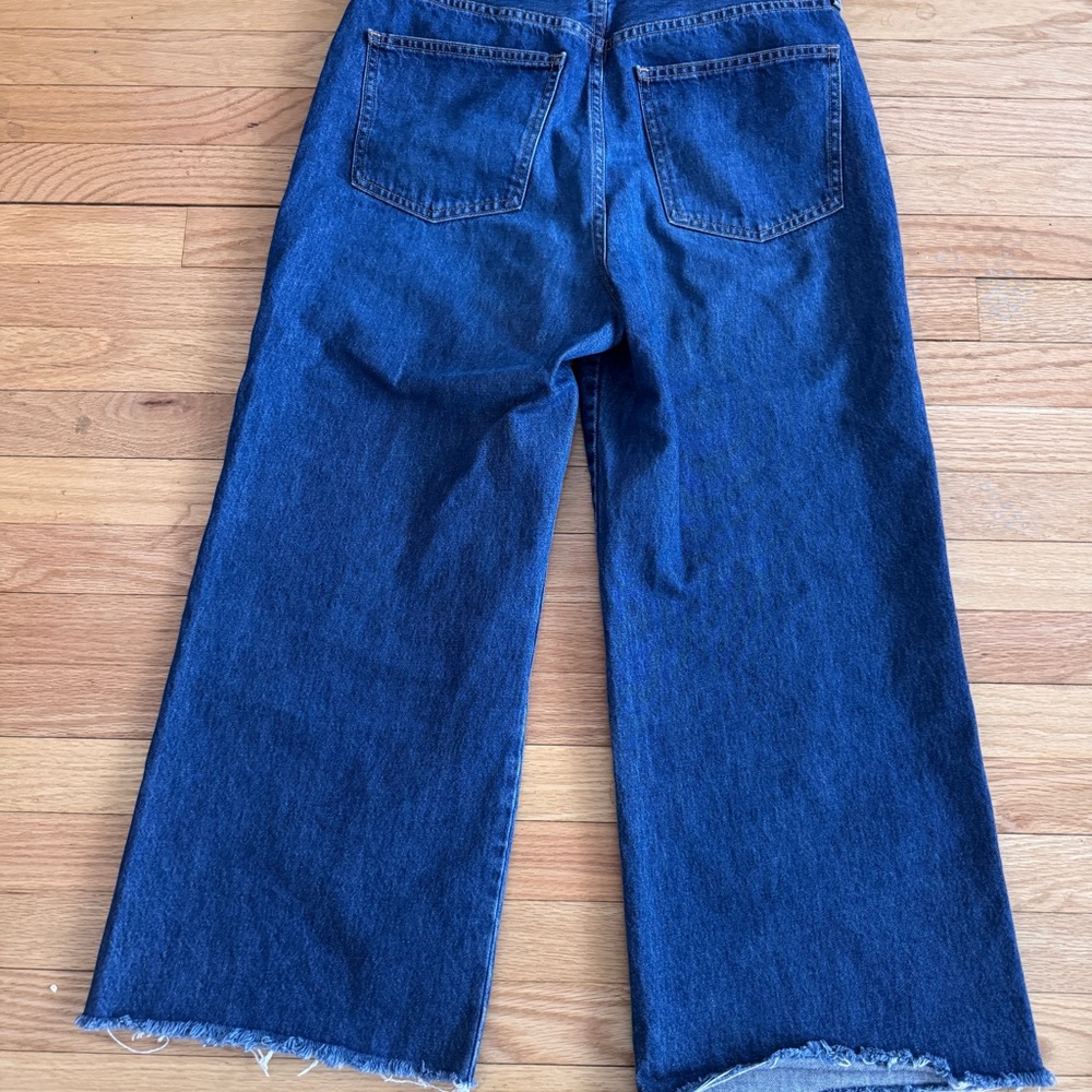 Veronica Beard Taylor Cropped Wide Leg Jean - Picture 3 of 5